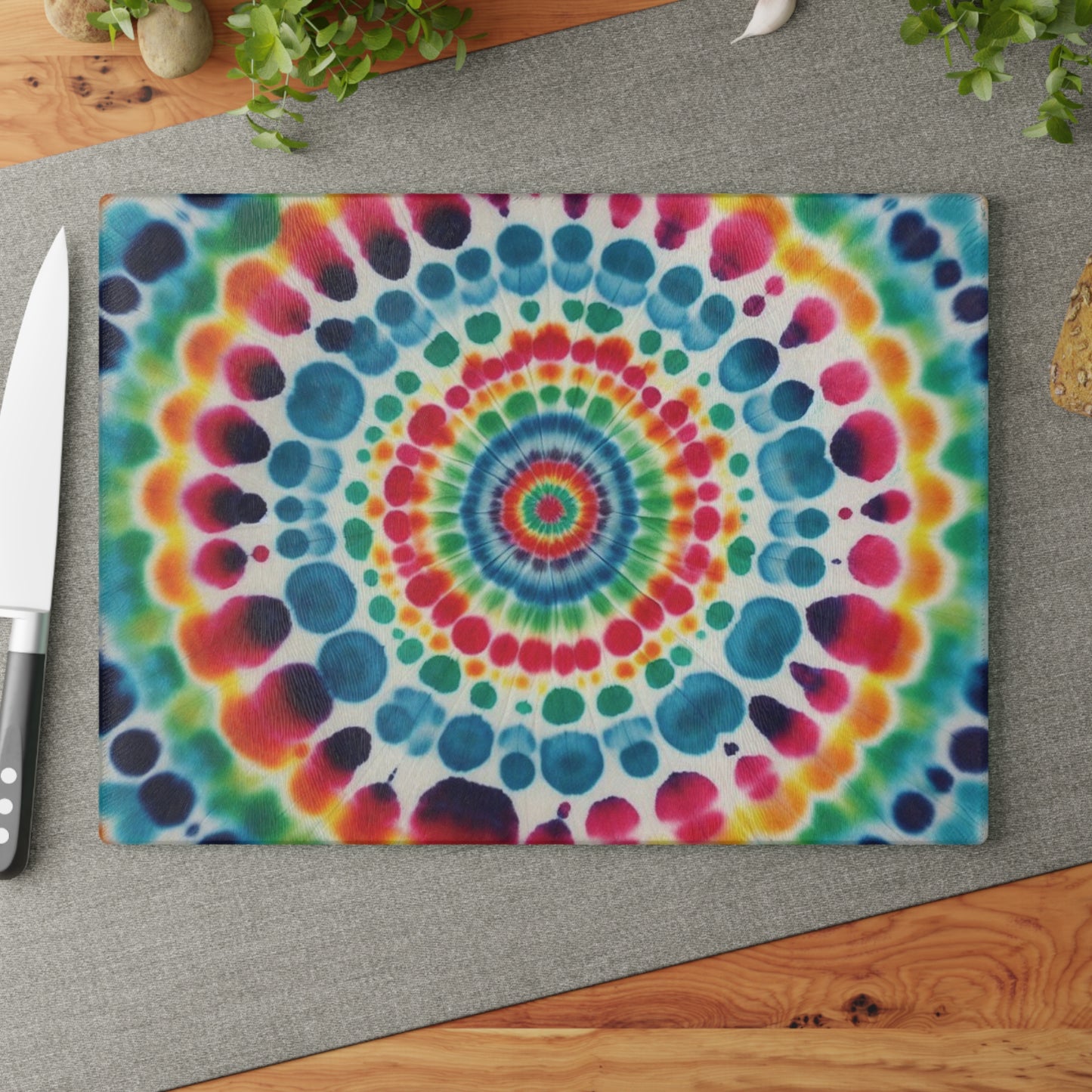 Tie Dye, Rainbow Heart, Psychedelic Hippie, 1970s, Retro Decor, Boho, Housewarming Gift, Grateful Dead Love, Camping, Glass Cutting Board
