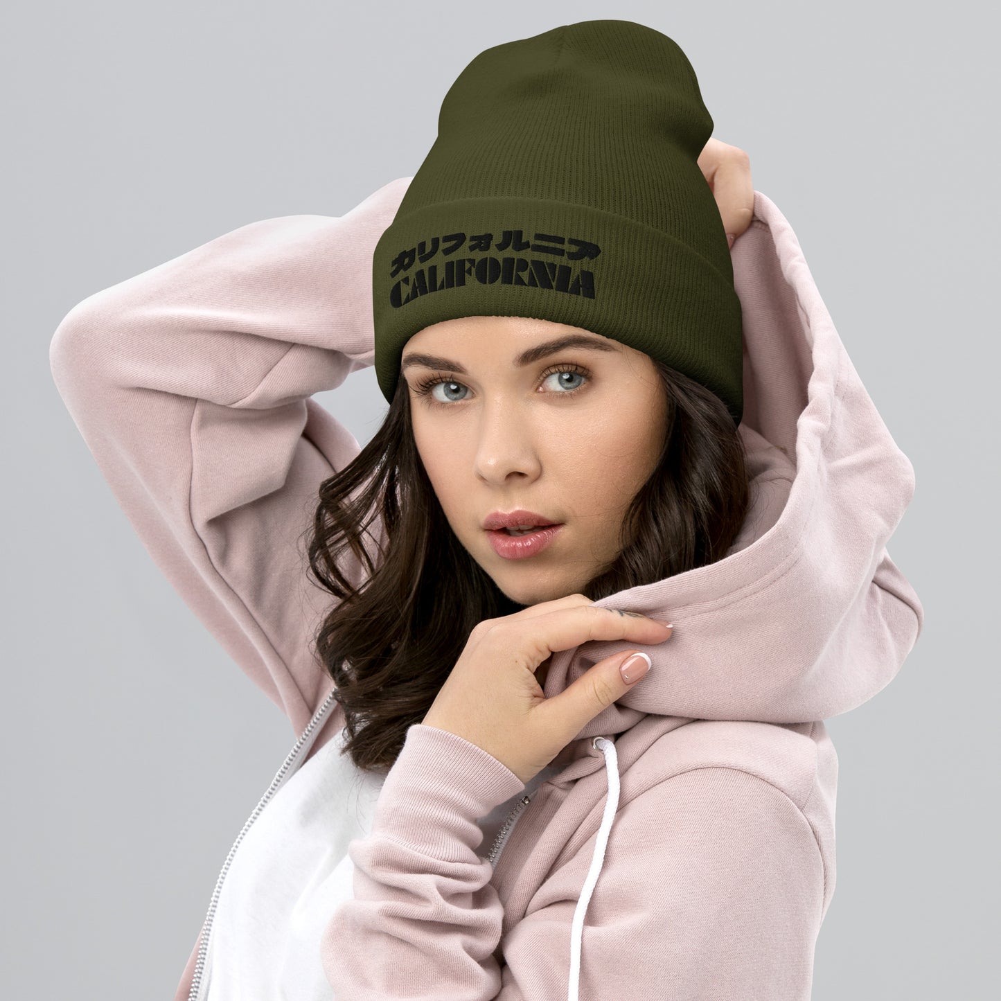 California Grizzly Bear Japanaese Katakana Cuffed Beanie