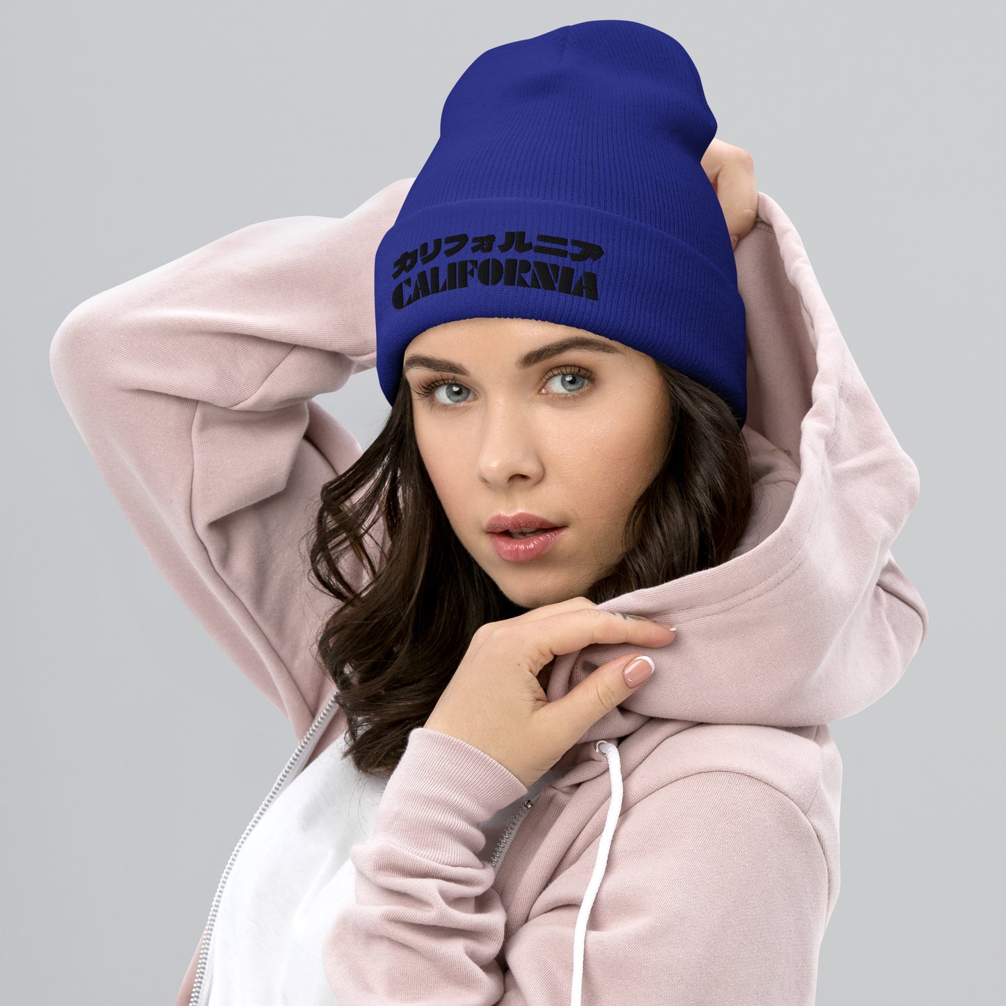 California Grizzly Bear Japanaese Katakana Cuffed Beanie